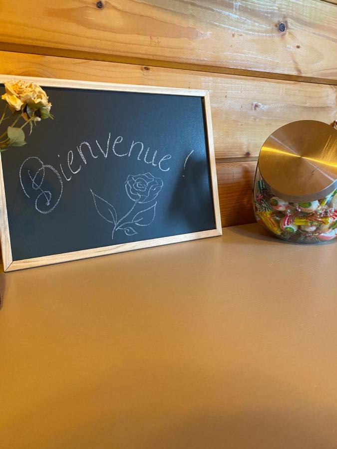 Au Chalet Fleuri Ablon Eksteriør bilde